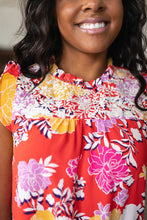 Load image into Gallery viewer, ANDREE BY UNIT- Among the Flowers Floral Top