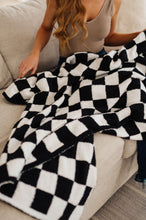 Load image into Gallery viewer, CUDDLE CULTURE- Penny Blanket Single Cuddle Size in Black Check