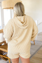Load image into Gallery viewer, SP24- Chilling Out Quilted Pullover