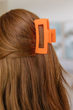 Load image into Gallery viewer, Claw Clip Set of 4 in Orange
