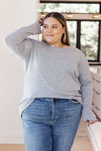 Load image into Gallery viewer, SP24- Cozy Classic Long Sleeve Top