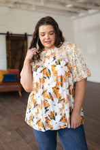 Load image into Gallery viewer, SP24- Daydreamer Mixed Floral Top