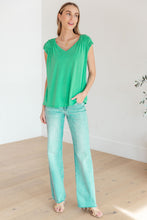 Load image into Gallery viewer, DEAR SCARLETT- Ruched Cap Sleeve Top in Emerald