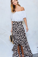 Load image into Gallery viewer, Worth The Chase Maxi Dress (Reg)