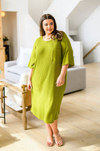 Load image into Gallery viewer, SP24- Easy Going Shift Dress (Reg & Curvy)