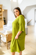 Load image into Gallery viewer, SP24- Easy Going Shift Dress (Reg & Curvy)