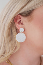 Load image into Gallery viewer, SP24- Falling Petals Earrings in Cream