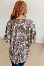 Load image into Gallery viewer, WHITE BIRCH- Flower Girl Floral V-Neck Top