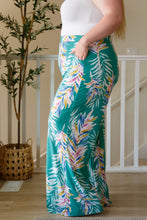 Load image into Gallery viewer, Hawaiiana Floral Print Pants