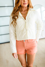 Load image into Gallery viewer, SP24- MITTO SHOP- Hear Me Out Lightweight Puffer Jacket