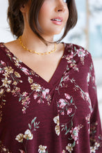Load image into Gallery viewer, DEAR SCARLETT- Hometown Classic Top in Wine Floral