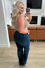 Load image into Gallery viewer, JUDY BLUE- Arlo High Rise Button-Fly Straight Jeans
