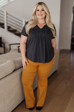 Load image into Gallery viewer, SP24- In the Detail Crocheted Accent Top (Reg & Curvy)