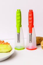 Load image into Gallery viewer, Keepin' It Tidy Fruit and Veggie Peeler Set