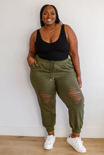 Load image into Gallery viewer, W23 Kick Back Distressed Joggers in Olive