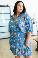 Load image into Gallery viewer, **FLASH DEAL** (REG $48) HAYDEN- Lanikai Floral Button Down