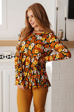 Load image into Gallery viewer, Let's Get Going Floral Babydoll Top (Reg & Curvy)