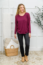 Load image into Gallery viewer, W23 Long Sleeve Knit Top with Pocket in Burgundy