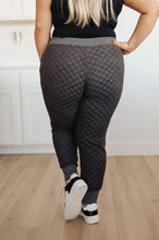 Load image into Gallery viewer, SP24- Sew in Love- Mic Check Checkered Lounge Set