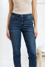 Load image into Gallery viewer, W23 Mid-Rise Relaxed Fit Mineral Wash Jeans