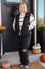 Load image into Gallery viewer, Neither Here Nor There Puffer Vest in Black (Reg & Curvy)
