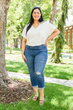 Load image into Gallery viewer, W23 Nikki Mid-Rise Destroyed Boyfriend Jeggings