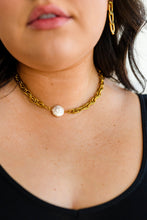 Load image into Gallery viewer, Waterproof, No Tarnish, Ocean's Gold Shell Pendant Necklace