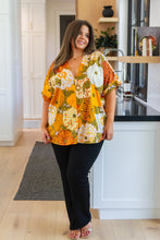 Load image into Gallery viewer, Picking Blooms Blouse in Amber Mix