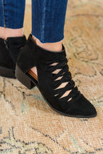 Load image into Gallery viewer, W23 Sadie Ankle Boots