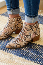 Load image into Gallery viewer, SP24- Sadie Ankle Boots In Snakeskin