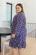 Load image into Gallery viewer, SP24- Since You’ve Been Gone Floral V-Neck Dress (Reg & Curvy)