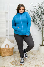 Load image into Gallery viewer, W23 Staying Swift Activewear Jacket in Hawaiian Blue