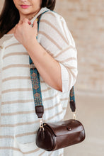 Load image into Gallery viewer, AVE SHOPS- The Real Deal Crossbody