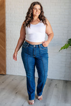 Load image into Gallery viewer, Campbell High Rise Center Seam Detail Straight Jeans- JUDY BLUE
