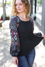 Load image into Gallery viewer, Charming Black Square Neck Border Print Bubble Sleeve Top
