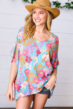Load image into Gallery viewer, Multicolor Tropical Floral Print Woven Top
