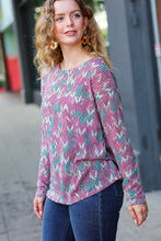 Load image into Gallery viewer, Magenta &amp; Teal Vintage Two Tone Knit Top
