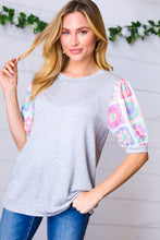 Load image into Gallery viewer, Grey Floral Crochet Print Puff Sleeve Top
