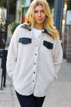 Load image into Gallery viewer, Feeling Bold Ivory Sherpa Fleece Faux Leather Jacket
