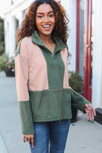 Load image into Gallery viewer, Holiday Vibes Taupe/Green Fleece Zip Up Cinched Hem Pullover
