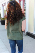 Load image into Gallery viewer, Holiday Vibes Taupe/Green Fleece Zip Up Cinched Hem Pullover
