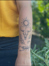 Load image into Gallery viewer, Nature Tats Temp Tattoo - SUNLIT SOUTH
