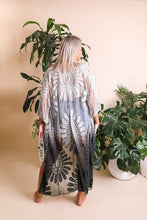 Load image into Gallery viewer, LETO- Ombre Bohemian Lace Kimono
