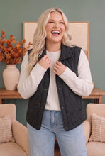 Load image into Gallery viewer, Cozy Days Black Quilted Snap Button Vest
