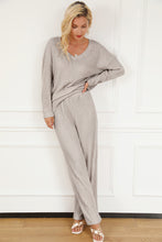 Load image into Gallery viewer, Khaki Ribbed Knit V Neck Slouchy Two-piece Outfit
