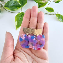 Load image into Gallery viewer, Spiffy &amp; Splendid- Harper Earrings - Cotton Candy
