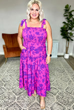 Load image into Gallery viewer, PREORDER: Tiered Floral Maxi Dress in Two Colors
