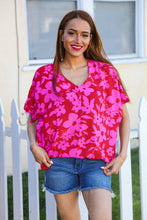 Load image into Gallery viewer, Tropical Trance Magenta Floral V Neck Woven Top
