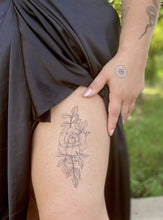 Load image into Gallery viewer, Nature Tats Temp Tattoo - ROSE BLOSSOM
