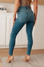 Load image into Gallery viewer, JUDY BLUE- Bryant High Rise Thermal Skinny Jean
